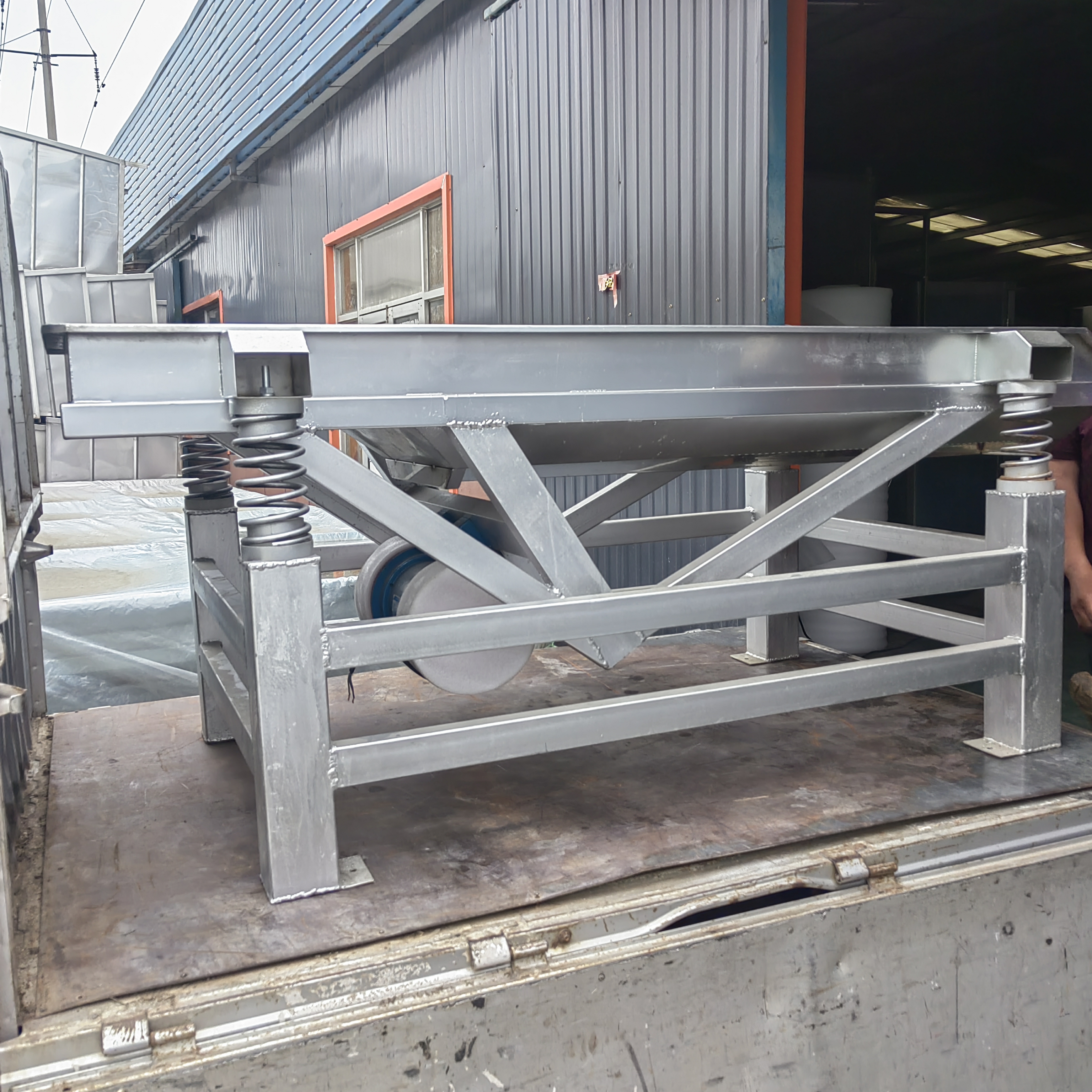 迪生機(jī)械——小型豆芽去殼脫皮機(jī)發(fā)貨天津